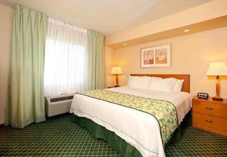 Fairfield Inn & Suites Mt. Pleasant Mount Pleasant Buitenkant foto